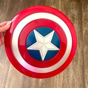 Captain America shield